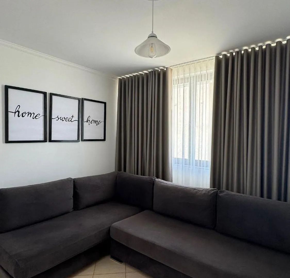 Villa White Ksamil 3*,  Albania