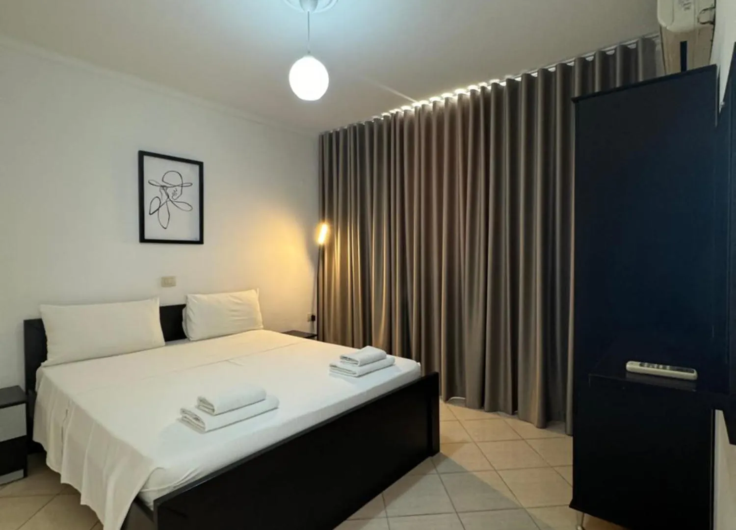 Villa White Ksamil 3*,