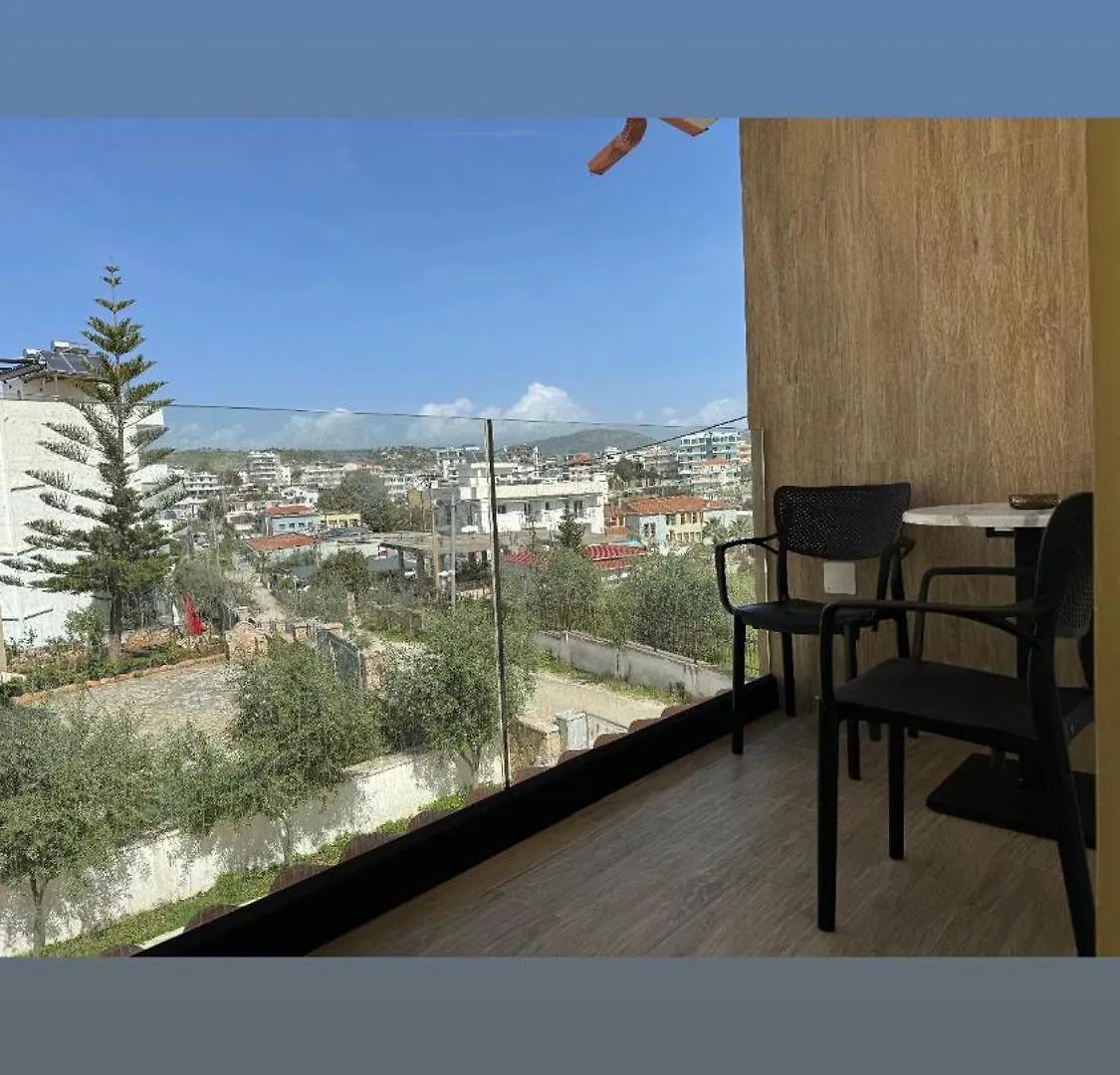 Villa White Ksamil Hotel