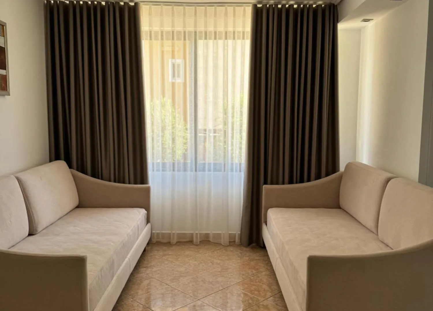 Villa White Ksamil 3*,