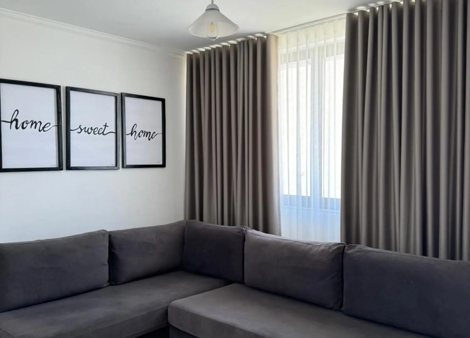 Villa White Ksamil 3*,