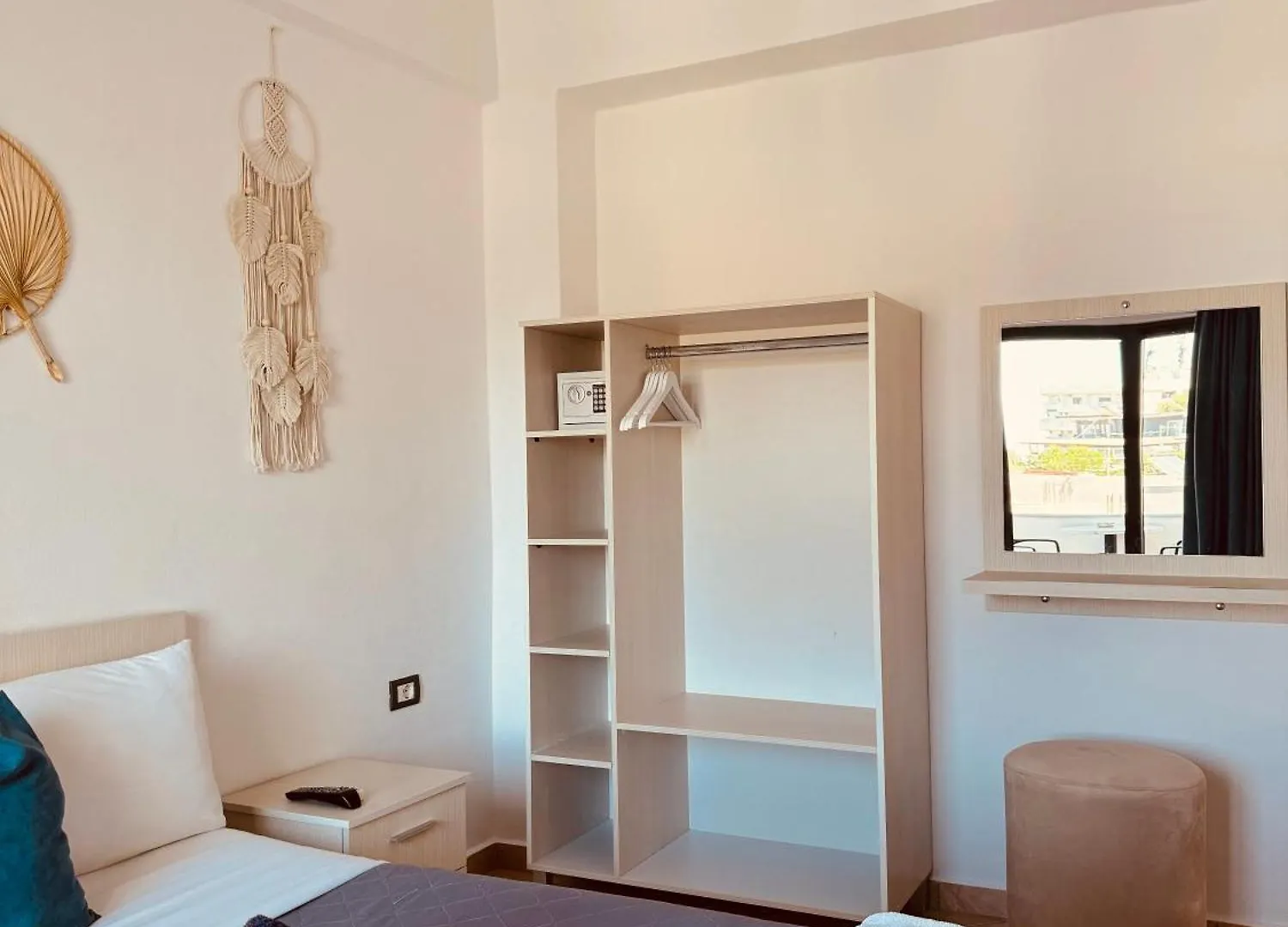 Hotel Villa White Ksamil