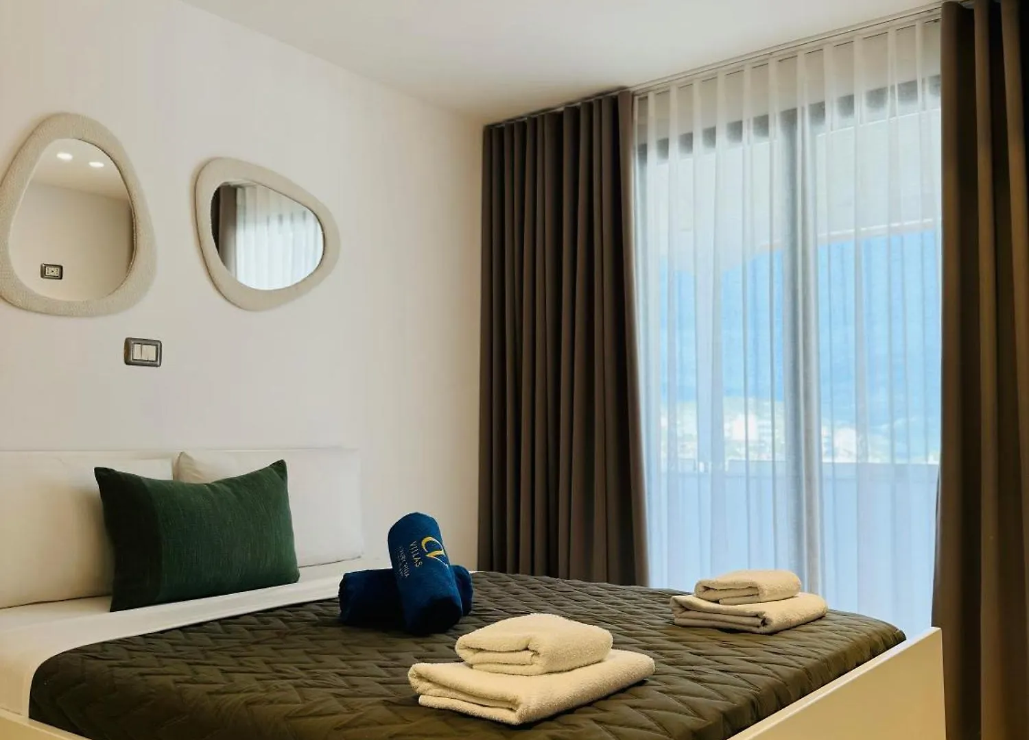 Villa White Ksamil